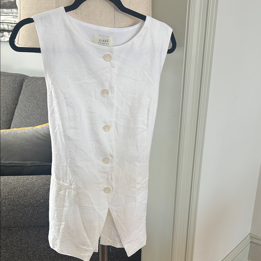 Alessia White Linen Vest